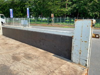 日野デュトロ平ボディ小型（2t・3t）[写真17]