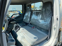 日野デュトロ平ボディ小型（2t・3t）[写真30]