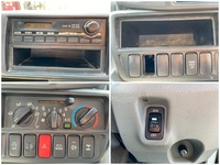 日野デュトロ平ボディ小型（2t・3t）[写真35]