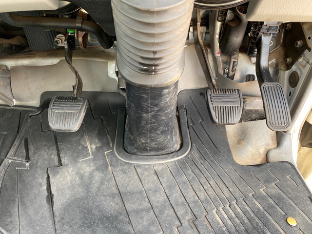 日野デュトロ平ボディ小型（2t・3t）[写真38]