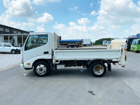 日野デュトロ平ボディ小型（2t・3t）[写真07]