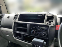 日産アトラス平ボディ小型（2t・3t）[写真22]