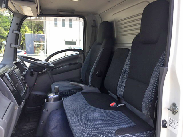 いすゞエルフその他の形状小型（2t・3t）[写真33]