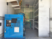 いすゞエルフその他の形状小型（2t・3t）[写真09]