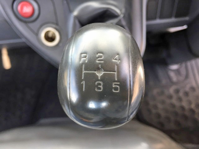 三菱ふそうキャンター高所作業車小型（2t・3t）[写真38]