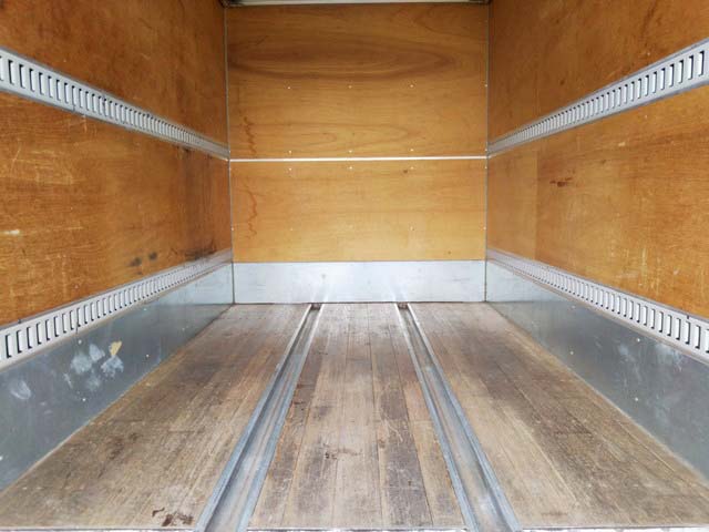 いすゞエルフパネルバン小型（2t・3t）[写真15]