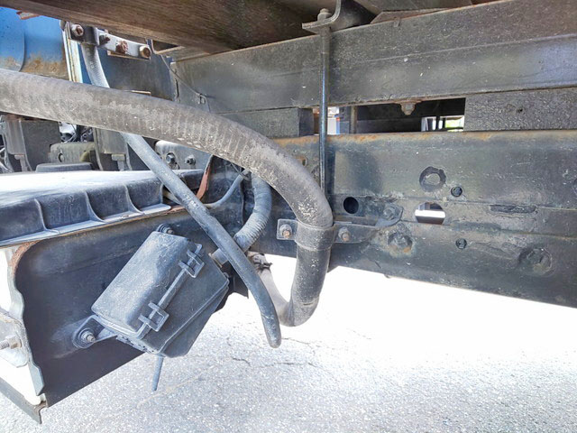 三菱ふそうキャンタークレーン4段小型（2t・3t）[写真15]