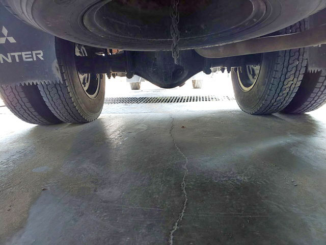 三菱ふそうキャンタークレーン4段小型（2t・3t）[写真18]