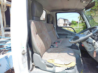 三菱ふそうキャンタークレーン4段小型（2t・3t）[写真22]