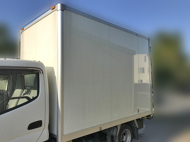 トヨタトヨエースパネルバン小型（2t・3t）[写真05]