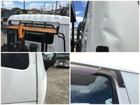 いすゞフォワードコンテナ専用車中型（4t）[写真10]