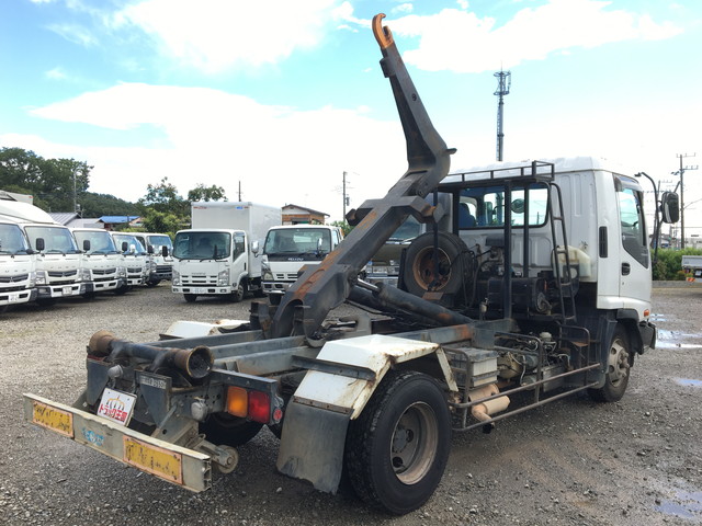 いすゞフォワードコンテナ専用車中型（4t）[写真02]