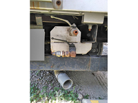 いすゞエルフ高圧洗浄車小型（2t・3t）[写真16]