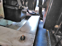 いすゞエルフ高圧洗浄車小型（2t・3t）[写真21]