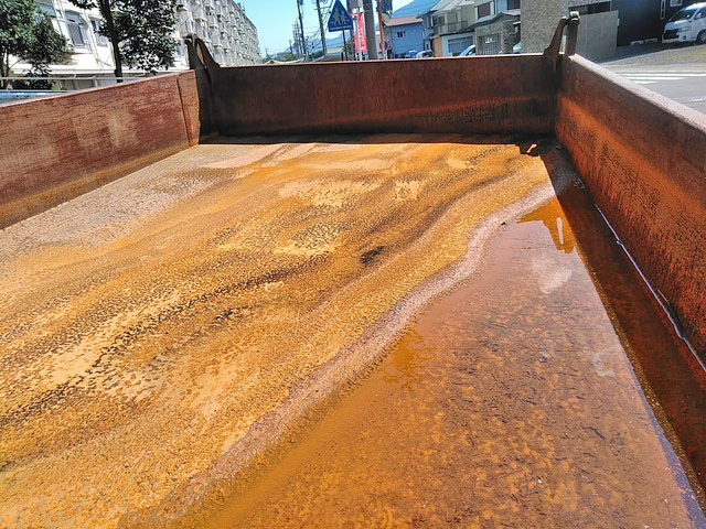 三菱ふそうキャンターダンプ小型（2t・3t）[写真12]