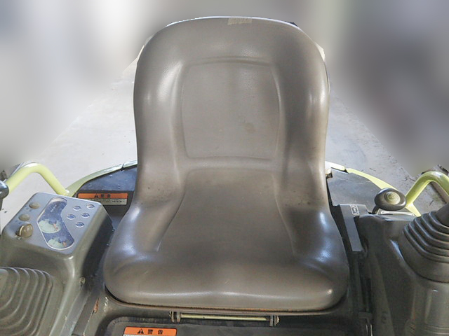 ヤンマーミニユンボ（ミニバックホー）[写真17]