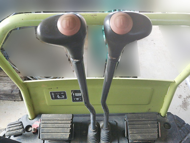 ヤンマーミニユンボ（ミニバックホー）[写真18]