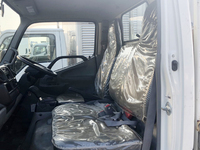 日野デュトロ平ボディ小型（2t・3t）[写真24]