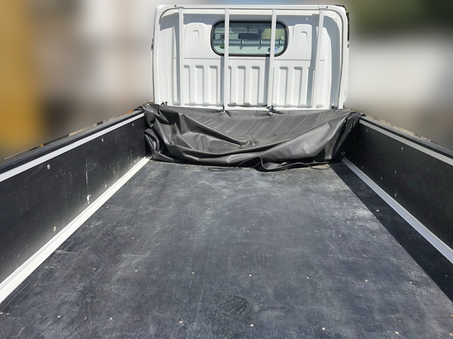 日産アトラス平ボディ小型（2t・3t）[写真10]