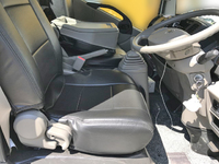 日産アトラス平ボディ小型（2t・3t）[写真16]