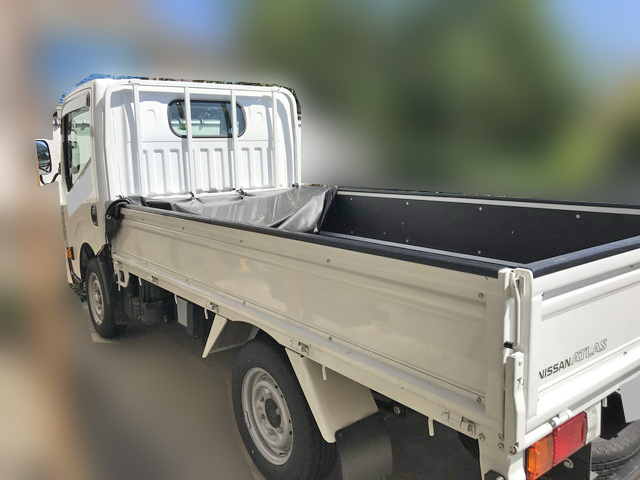 日産アトラス平ボディ小型（2t・3t）[写真07]