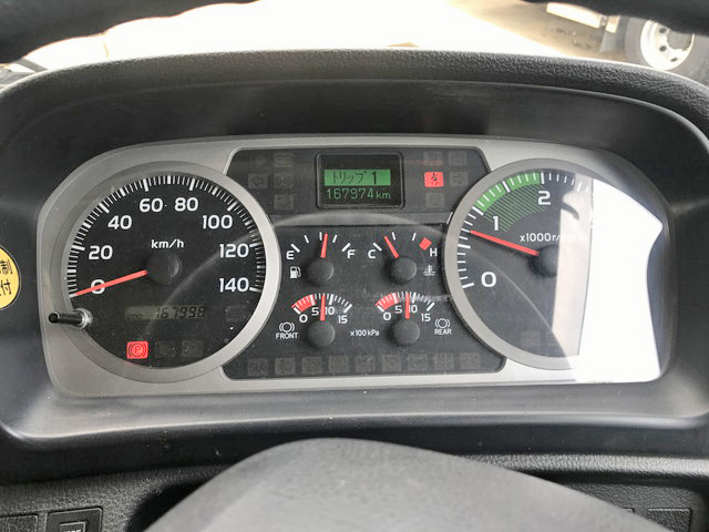 日野レンジャーユニック4段増トン（6t・8t）[写真24]