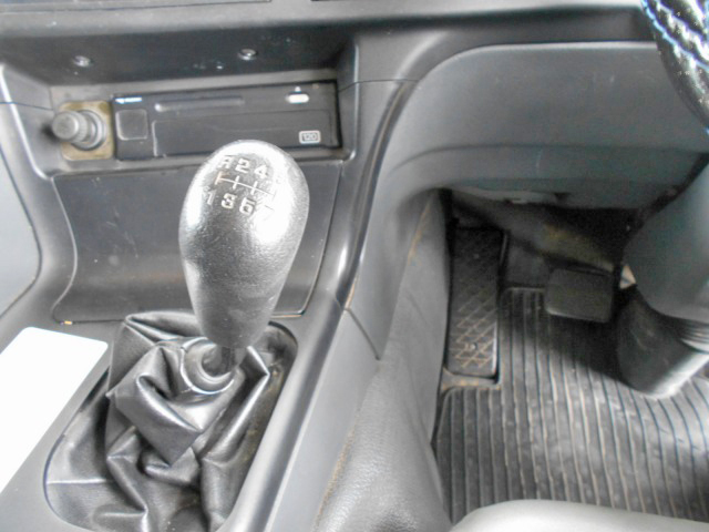 三菱ふそうスーパーグレートダンプ大型（10t）[写真20]