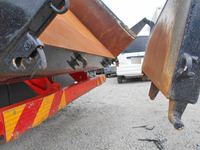 三菱ふそうスーパーグレートダンプ大型（10t）[写真08]