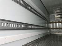 日野レンジャー冷凍車（冷蔵車）中型（4t）[写真12]