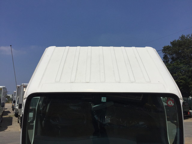 いすゞエルフ高所作業車小型（2t・3t）[写真12]