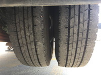 いすゞエルフ高所作業車小型（2t・3t）[写真23]