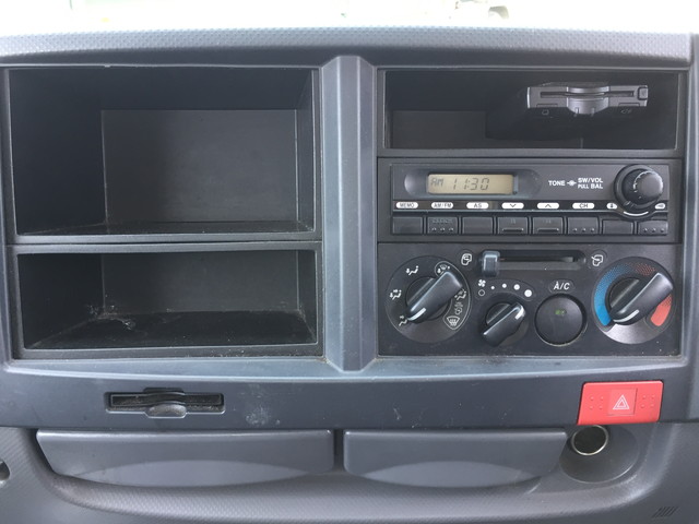 いすゞエルフ高所作業車小型（2t・3t）[写真35]