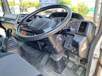 日野レンジャーアルミウイング中型（4t）[写真28]