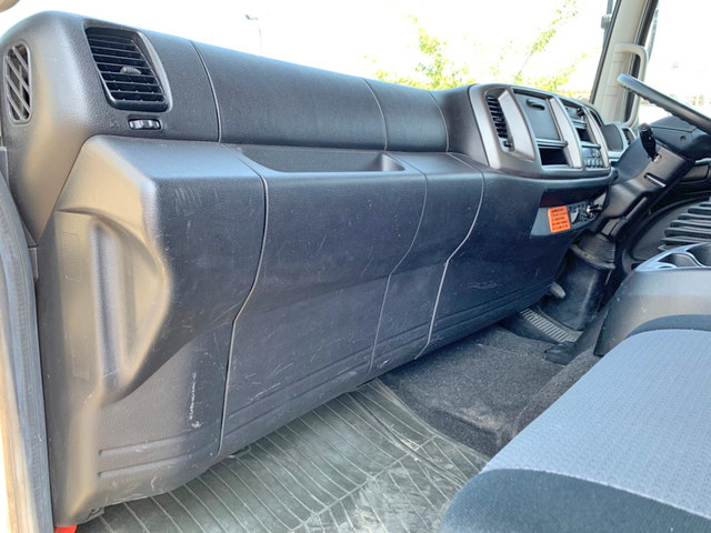 日野レンジャーアルミウイング中型（4t）[写真30]