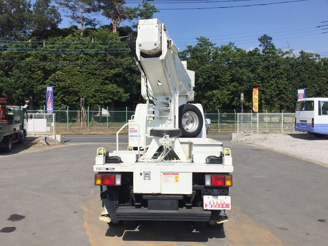 いすゞエルフ高所作業車小型（2t・3t）[写真11]