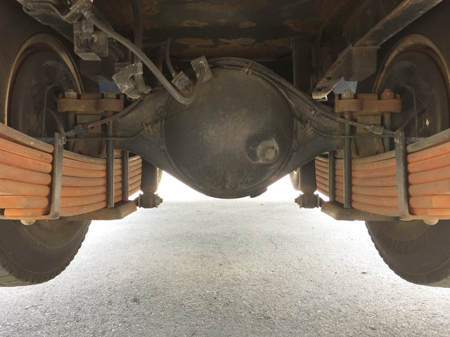 いすゞエルフ高所作業車小型（2t・3t）[写真23]