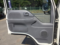 いすゞエルフ高所作業車小型（2t・3t）[写真29]