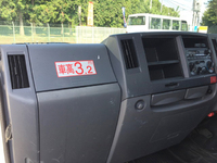 いすゞエルフ高所作業車小型（2t・3t）[写真34]