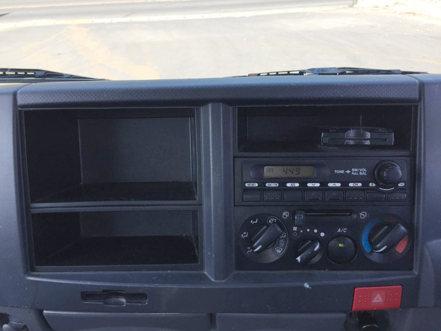 いすゞエルフ高所作業車小型（2t・3t）[写真35]