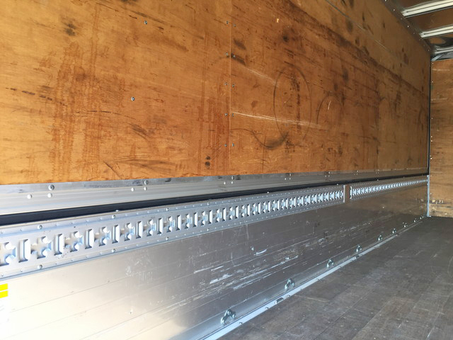 日野レンジャーアルミウイング中型（4t）[写真13]