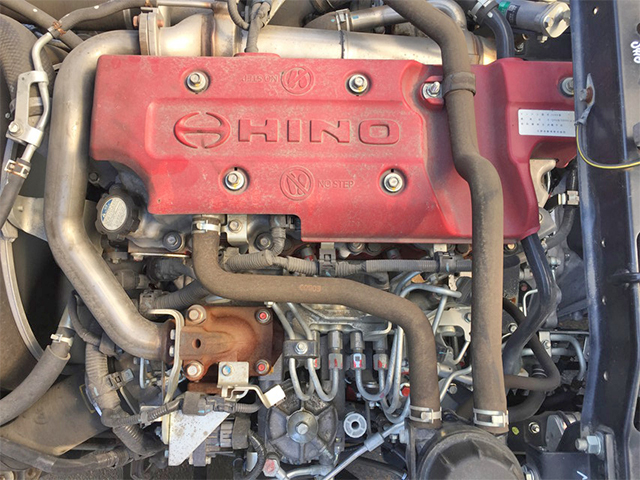 日野レンジャーアルミウイング中型（4t）[写真30]