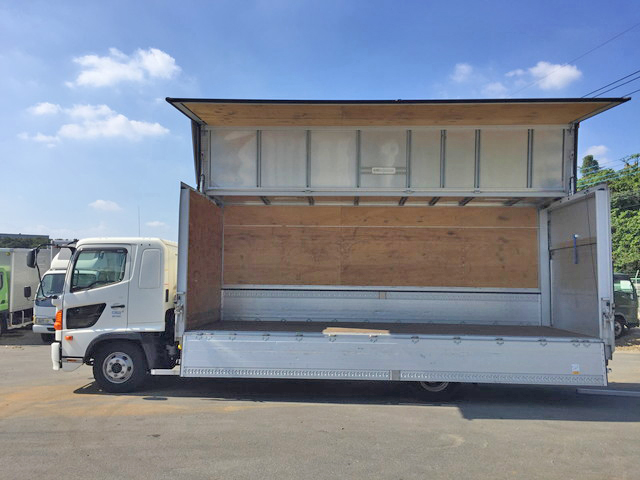 日野レンジャーアルミウイング中型（4t）[写真07]