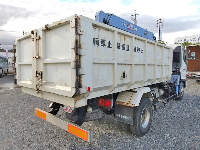 日野レンジャーダンプ・クレーン付中型（4t）[写真02]