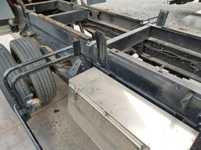 日野レンジャーダンプ・クレーン付中型（4t）[写真22]