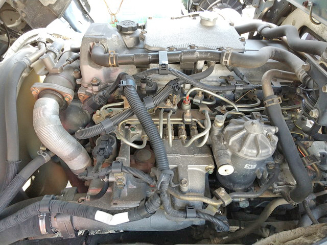 日野レンジャーダンプ・クレーン付中型（4t）[写真28]