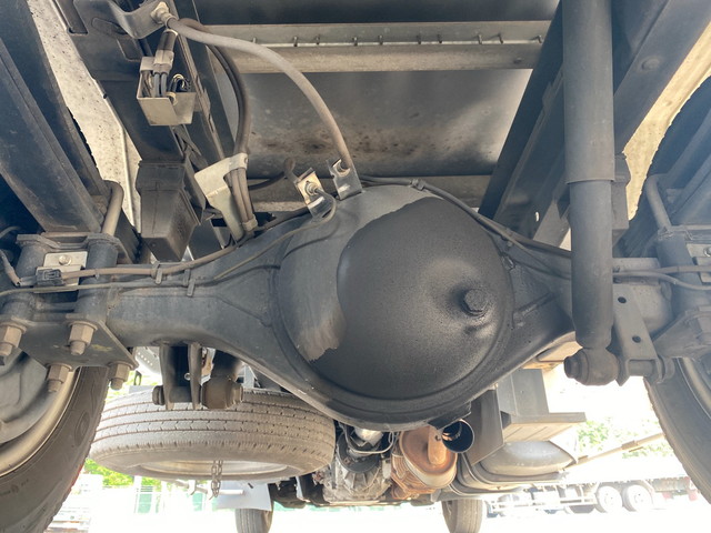 いすゞエルフアルミバン小型（2t・3t）[写真21]