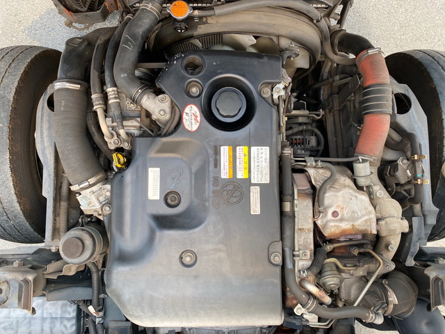 いすゞエルフアルミバン小型（2t・3t）[写真23]