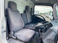 いすゞエルフアルミバン小型（2t・3t）[写真30]