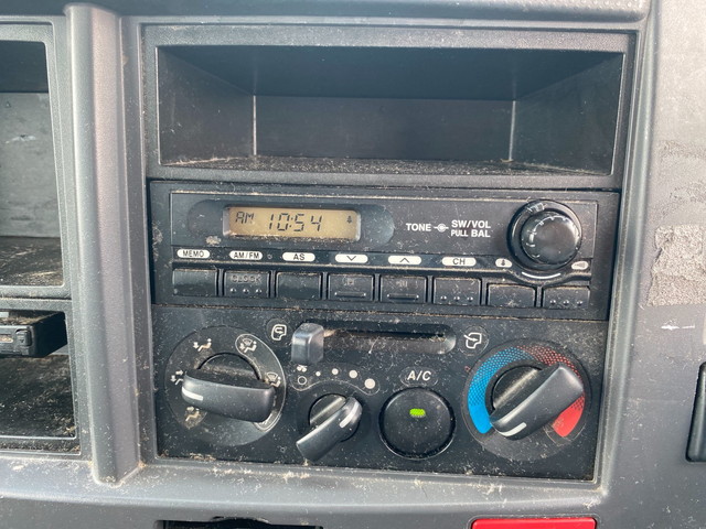 いすゞエルフアルミバン小型（2t・3t）[写真34]