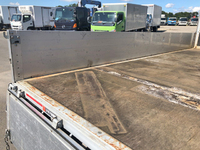 いすゞエルフアルミブロック小型（2t・3t）[写真12]